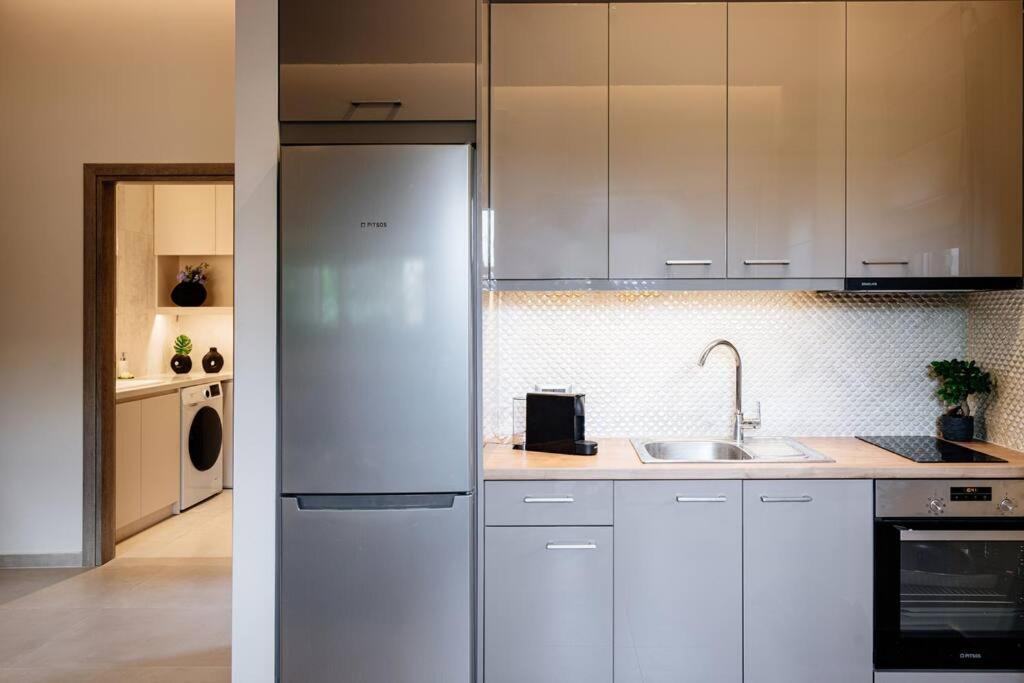 Euphoria Luxury Apartment Heraklion Exteriör bild